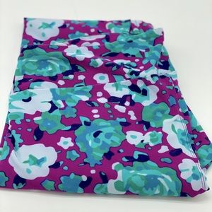 Lularoe T&C purple floral leggings